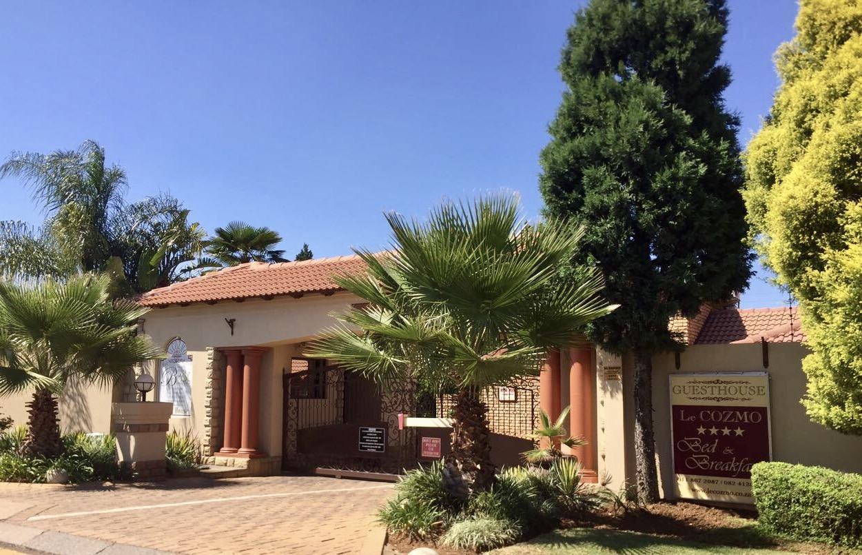 Le Cozmo Guesthouse Johannesburg Buitenkant foto